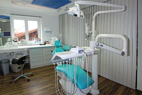 Typografi - tandlæge felbinger- tandlæge praksis immenstadt, tandlæge allgäu, tandlæge til stol, tandpleje, tandproteser, konsultation af tandproblemer, æstetisk tandpleje, pædiatrisk profylakse, hjælp med kæbeproblemer, zahnnotdienst immenstadt